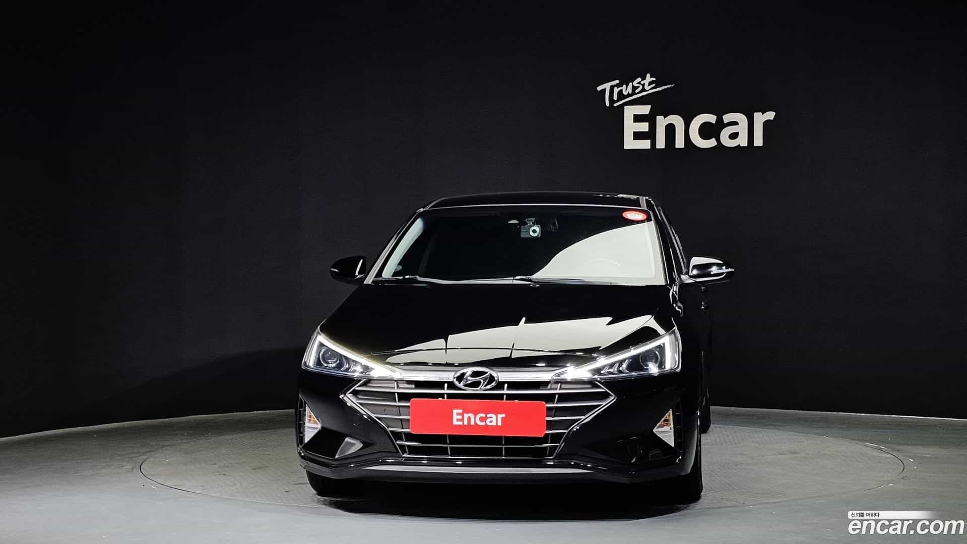 AVANTE Hyundai 2019.2-OUTER-003
