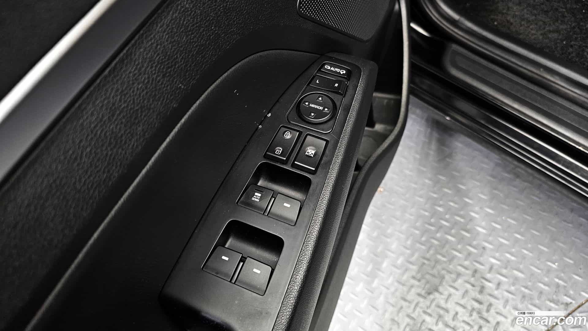 AVANTE Hyundai 2019.2-OPTION-018