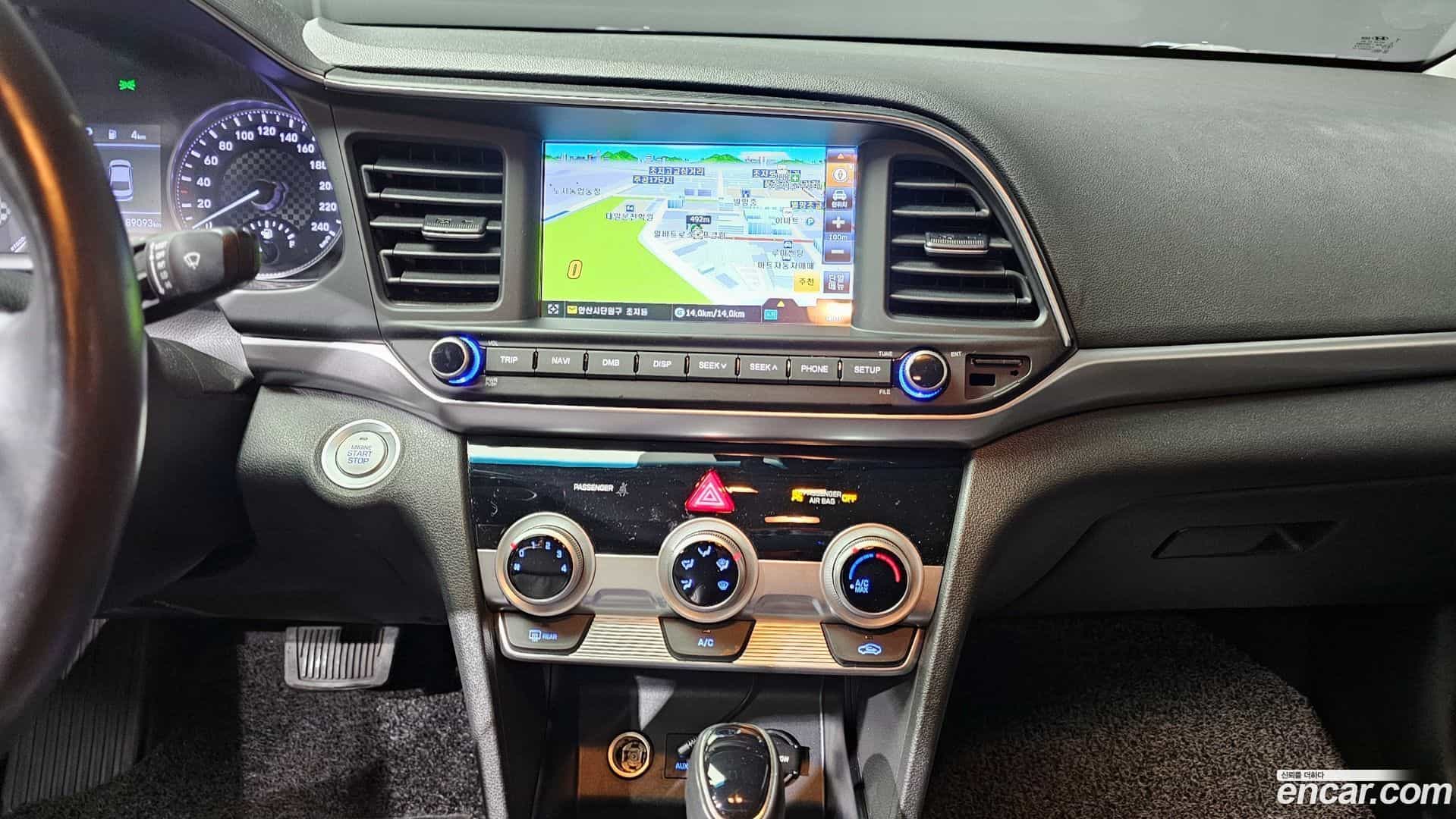 AVANTE Hyundai 2019.2-OPTION-023