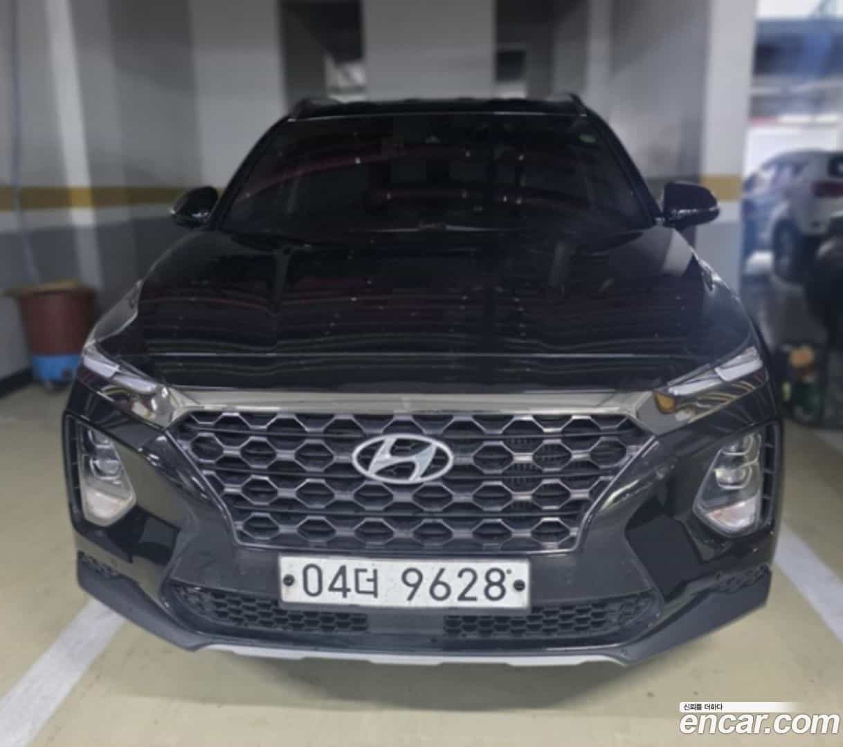 Santafe Hyundai 2018.2-OUTER-001