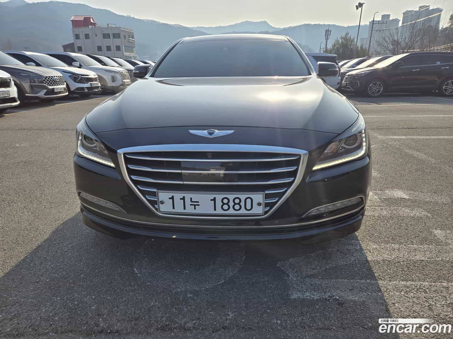 Genesis Hyundai 2015.6-OUTER-003