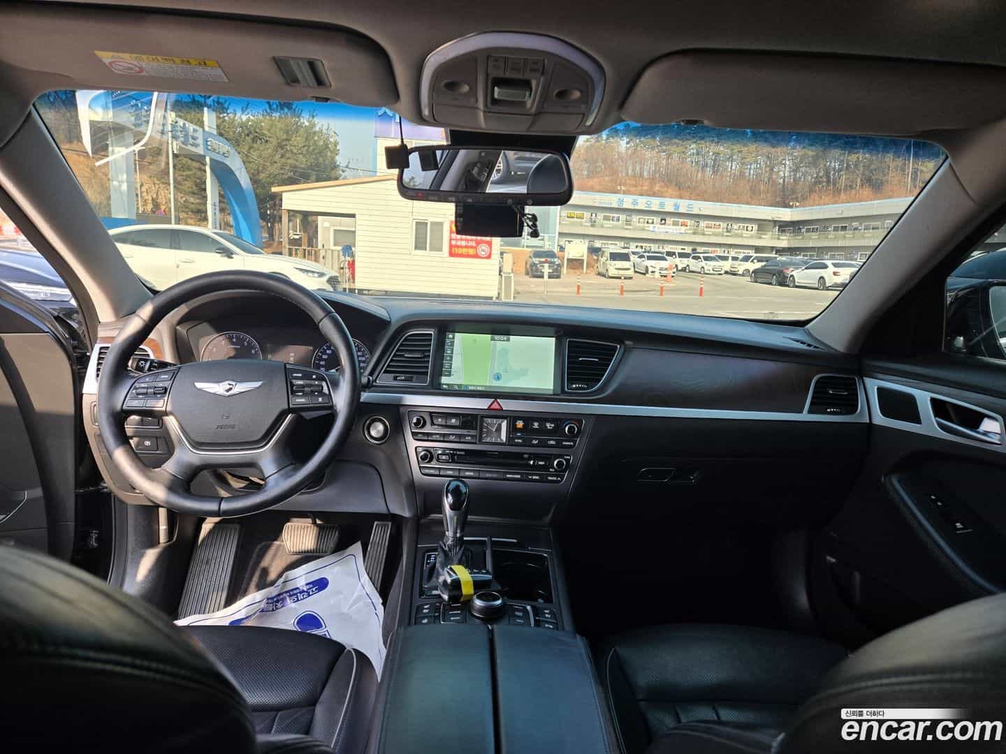 Genesis Hyundai 2015.6-INNER-010