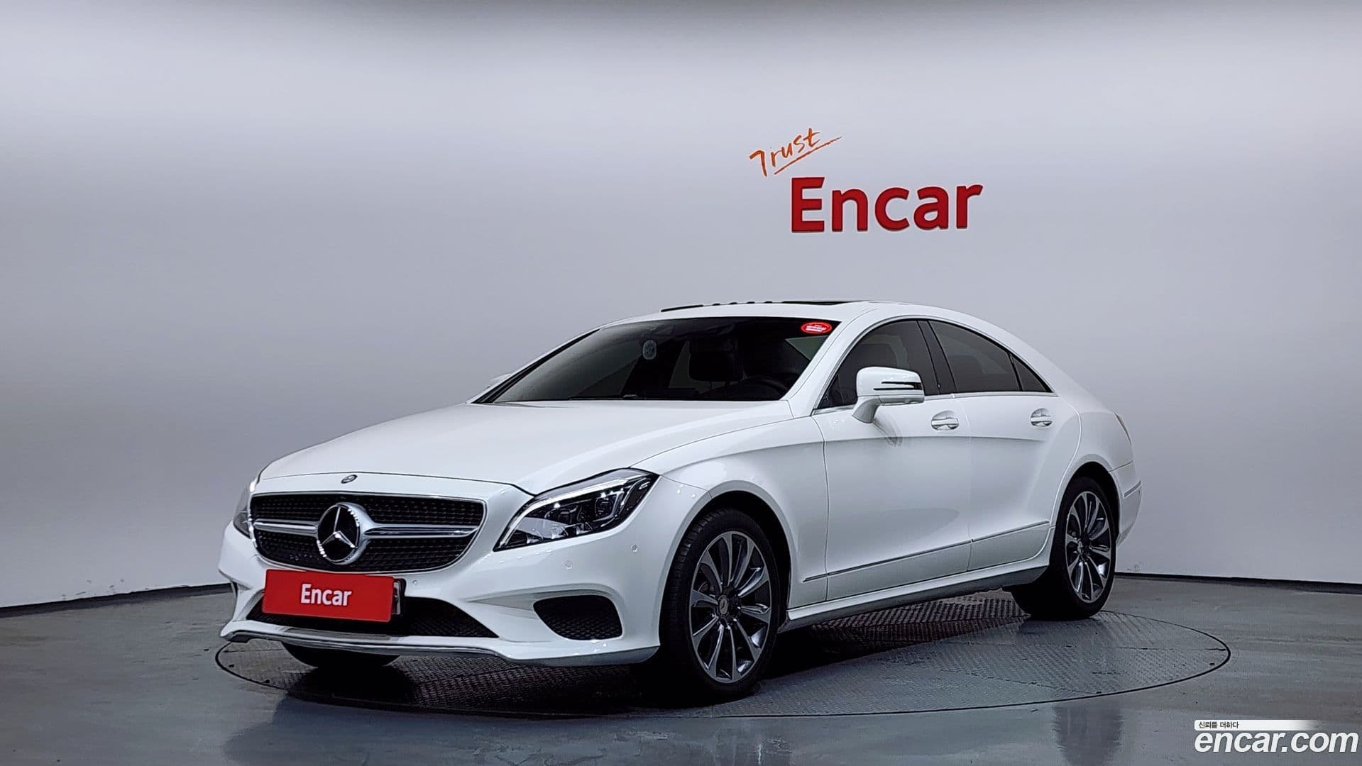 Main__Slider__Photo:CLS-Class Mercedes-Benz 2016.6-0