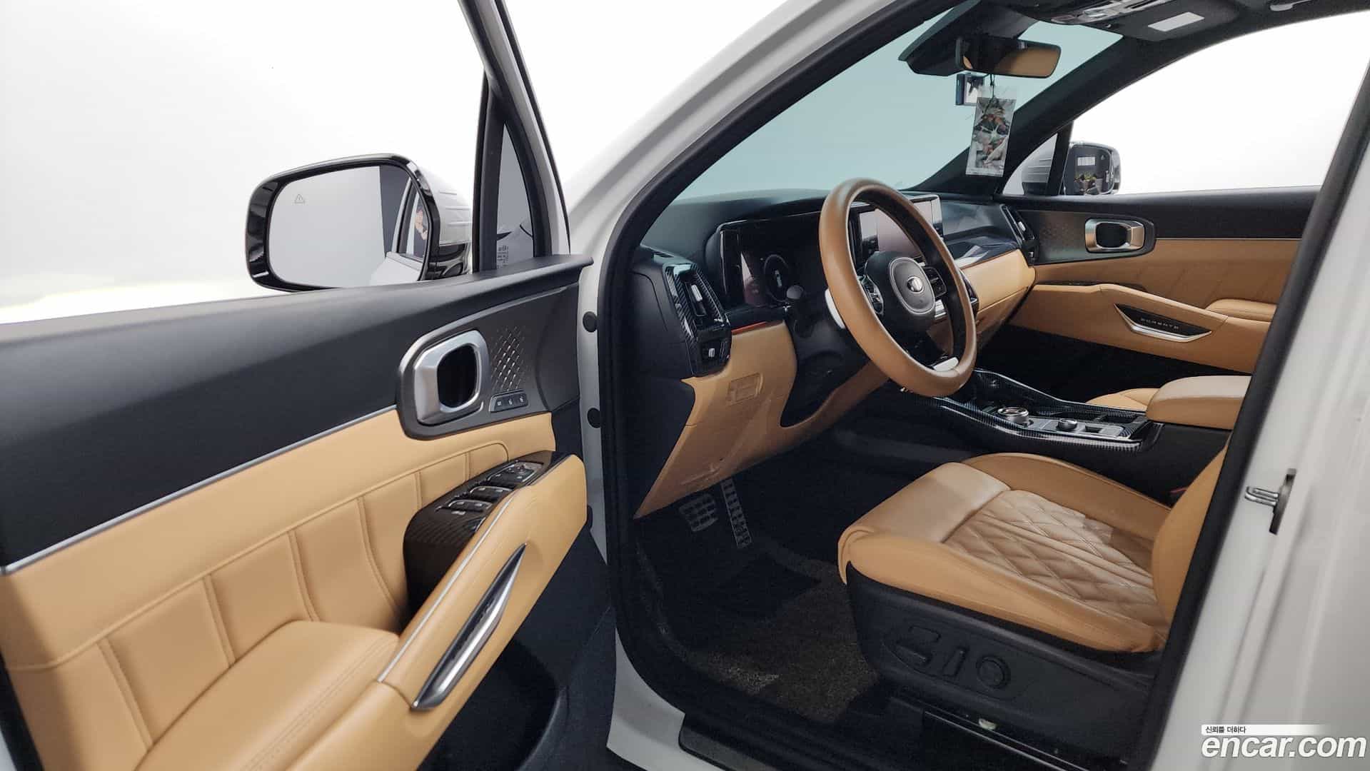 Sorento Kia 2021.2-INNER-010