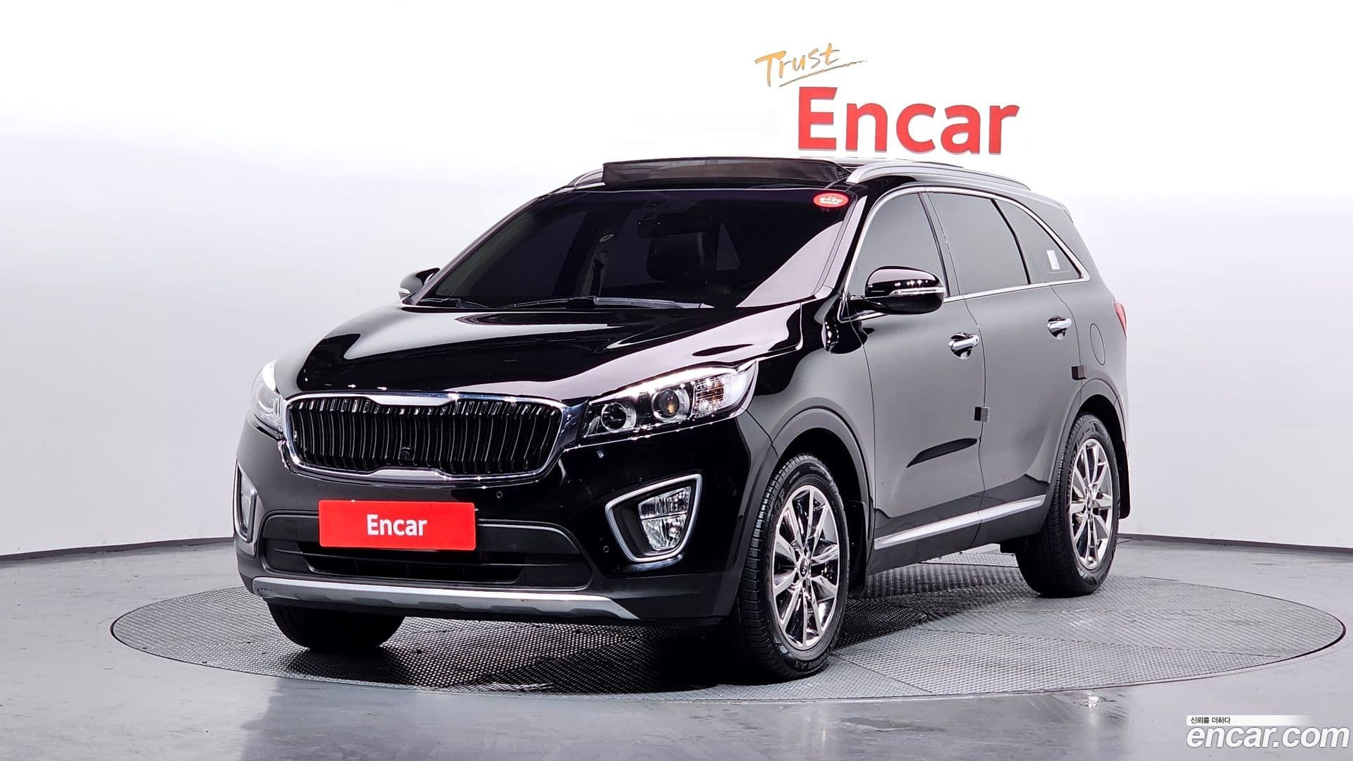 Main__Slider__Photo:Sorento Kia 2015.5-0