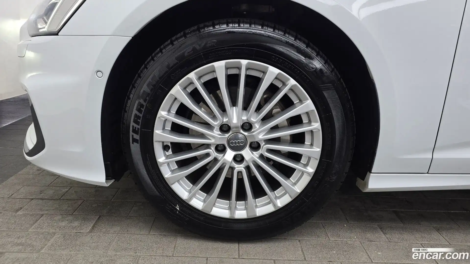 A6 Audi 2020.10-OUTER-005