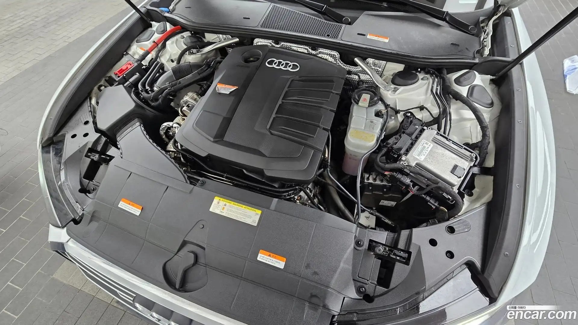 A6 Audi 2020.10-INNER-006