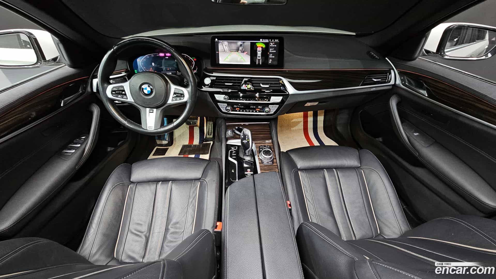 5-Series BMW 2022.2-INNER-007