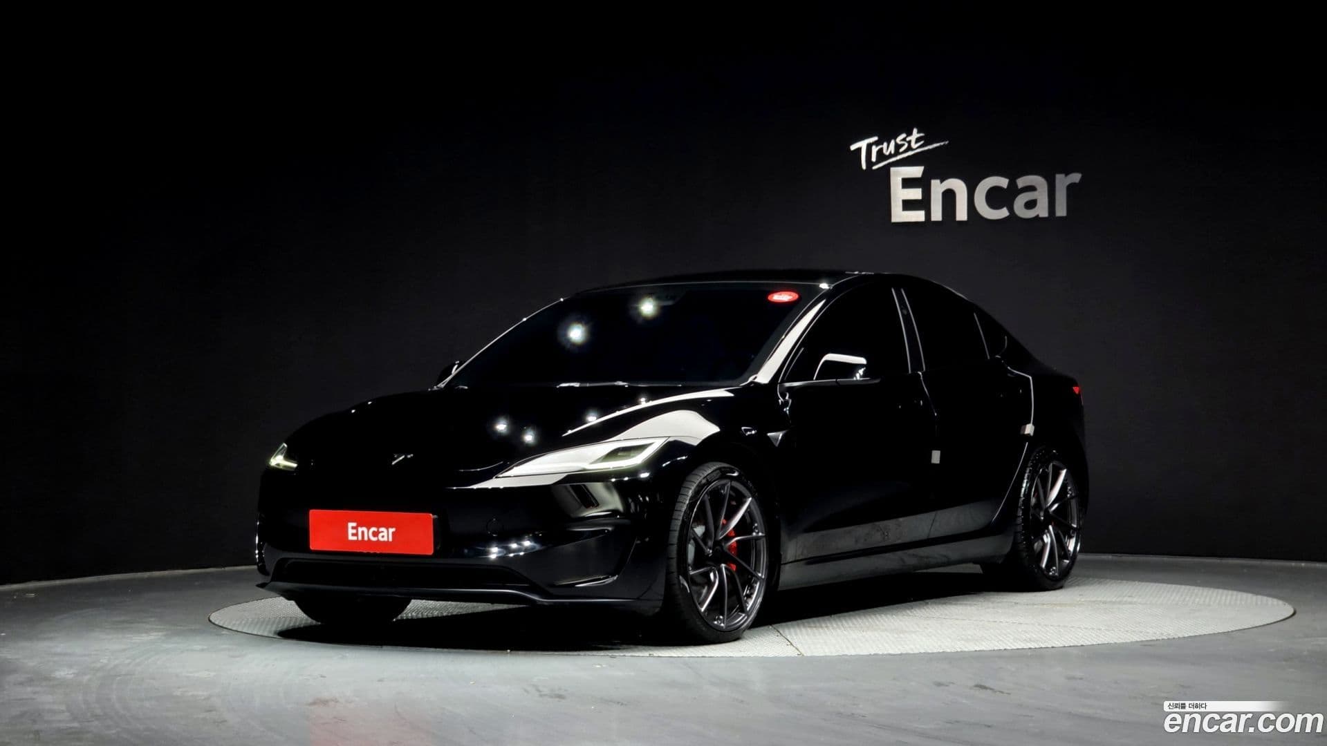 Main__Slider__Photo:Model 3 Tesla 2024.9-0