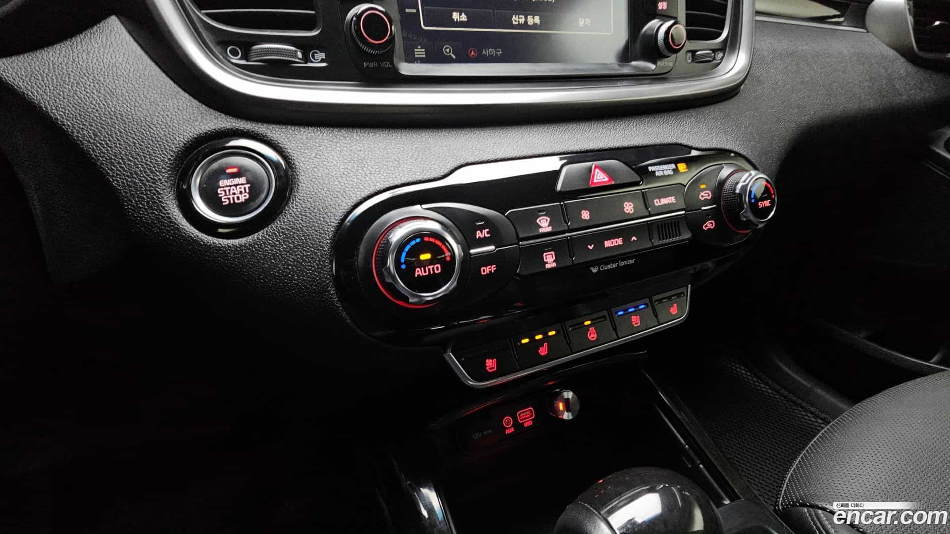 Sorento Kia 2016.1-OPTION-019