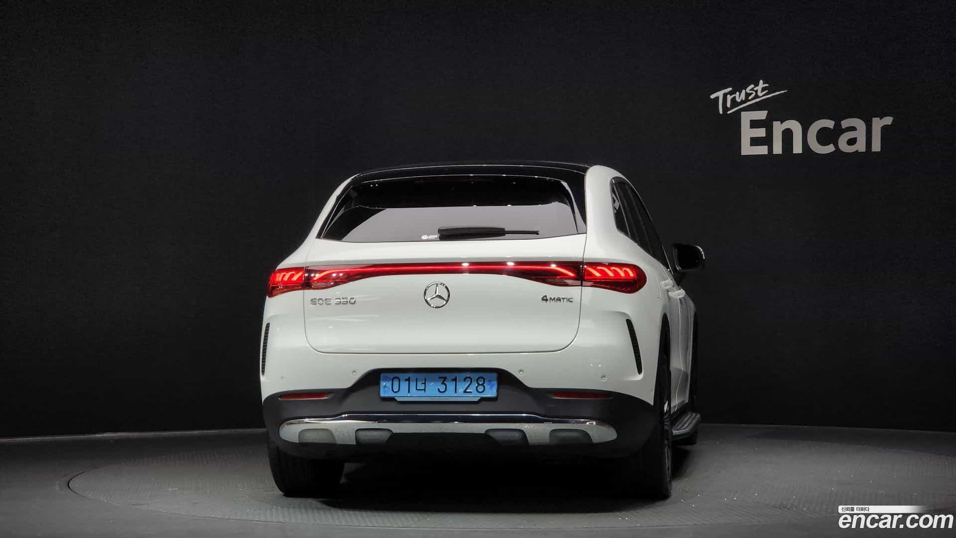 EQE Mercedes-Benz 2023.6-OUTER-004