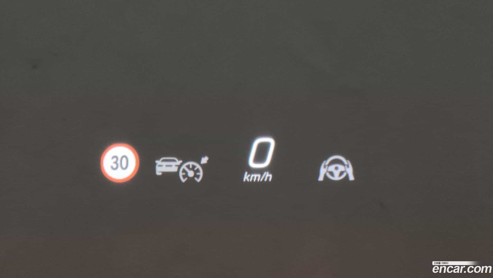 EQE Mercedes-Benz 2023.6-OPTION-021