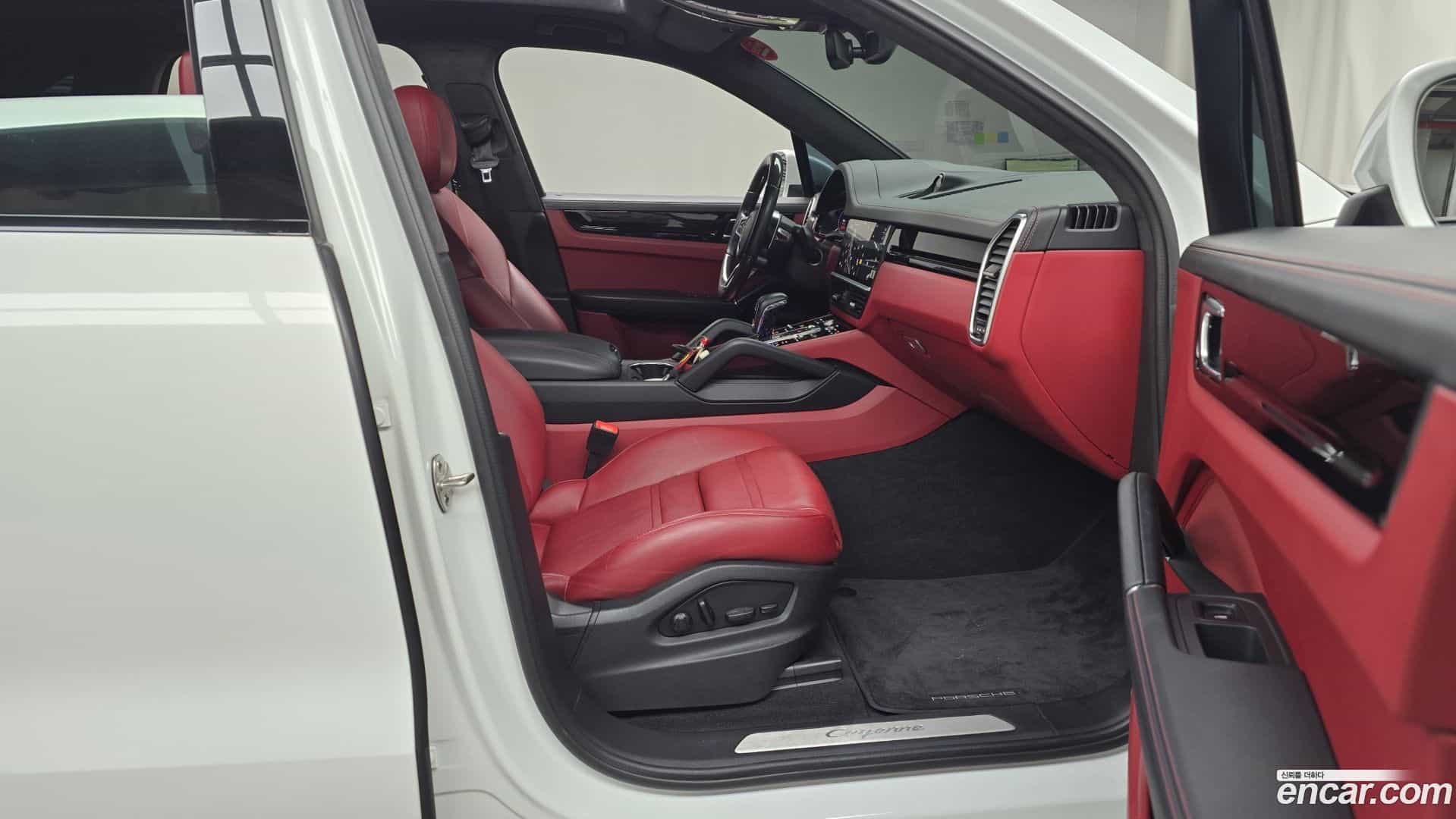 Cayenne Porsche 2022.1-OPTION-015