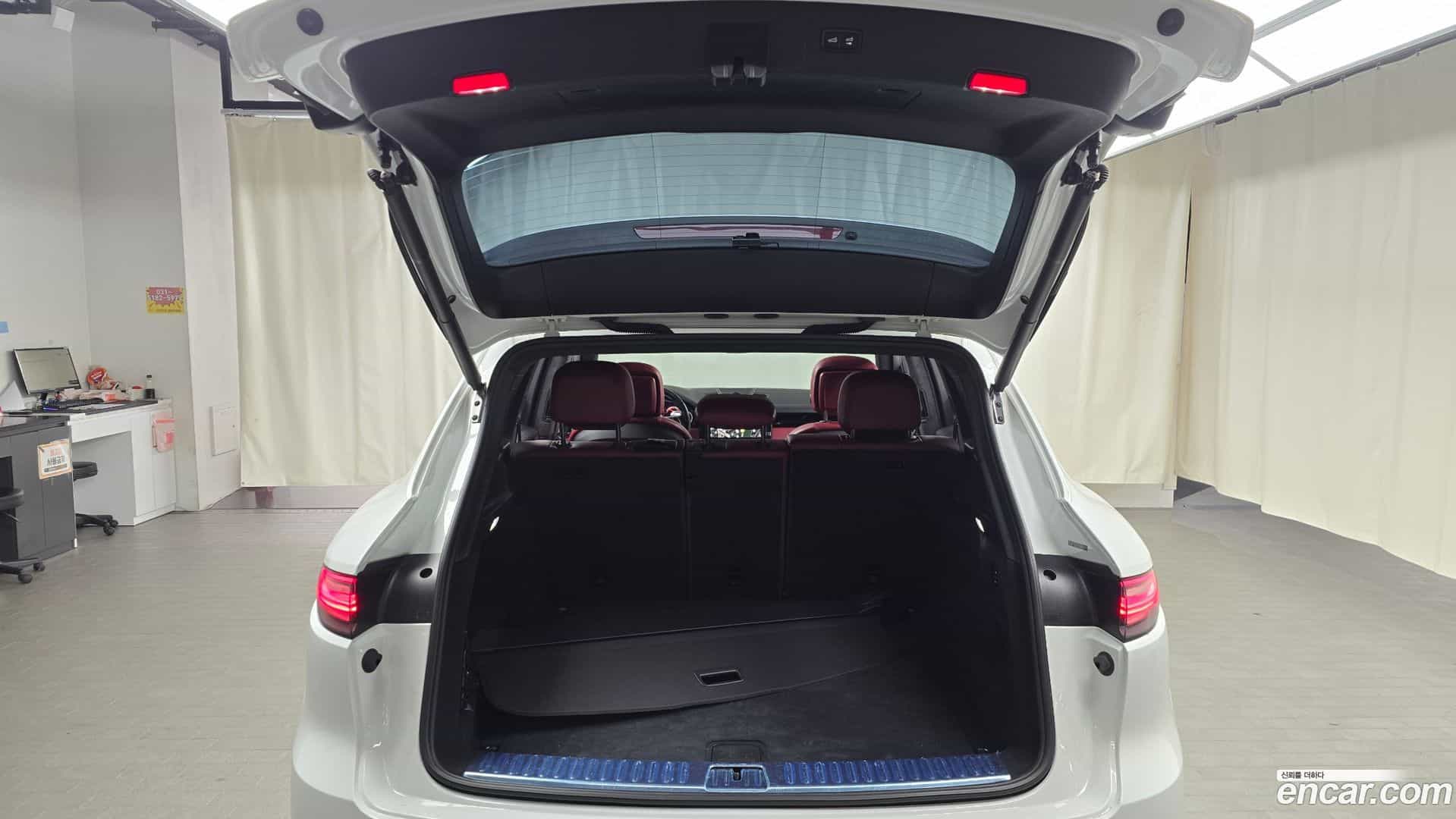 Cayenne Porsche 2022.1-OPTION-024