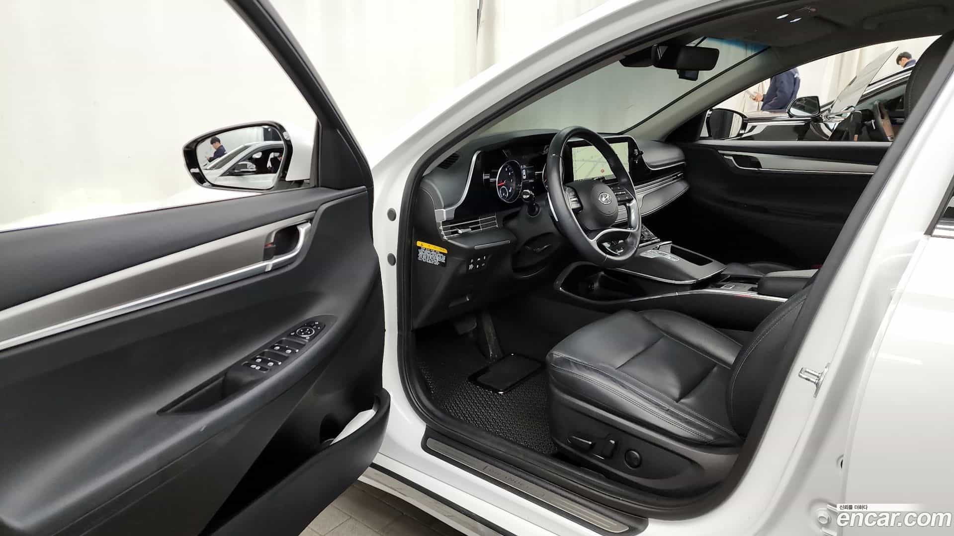 Grandeur Hyundai 2020.5-INNER-010