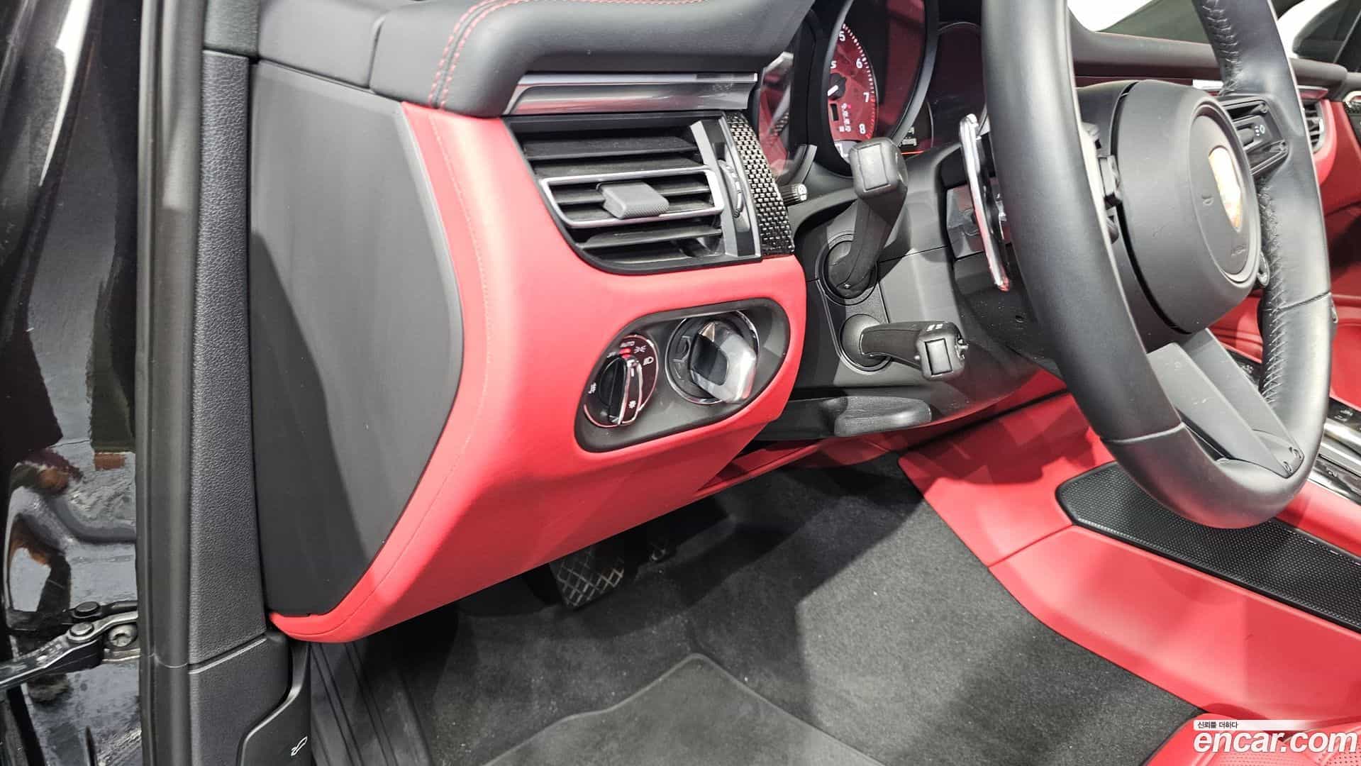 Macan Porsche 2023.0-OPTION-018
