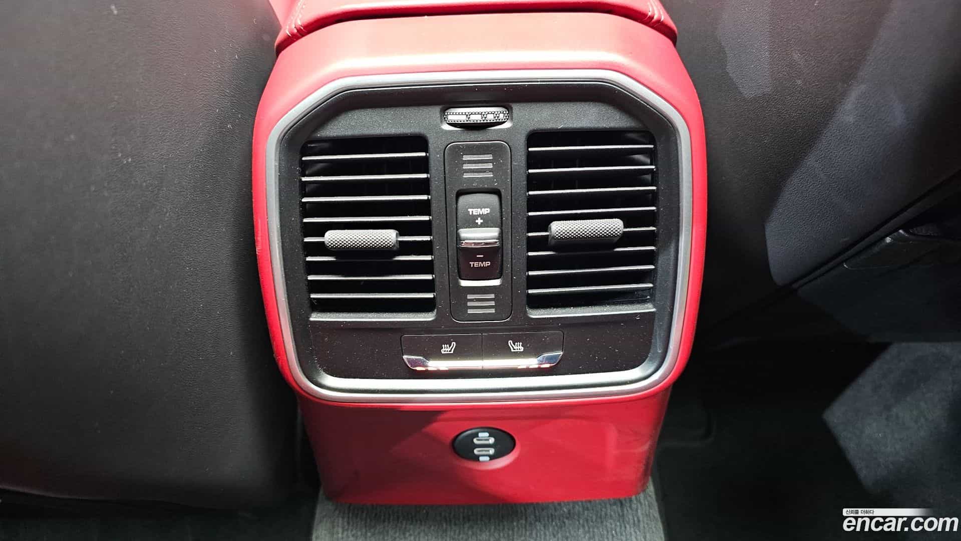 Macan Porsche 2023.0-OPTION-022