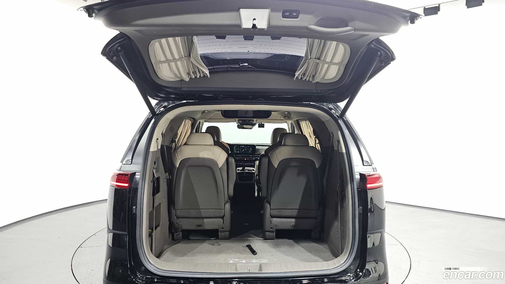 Canival Kia 2021.4-OPTION-024