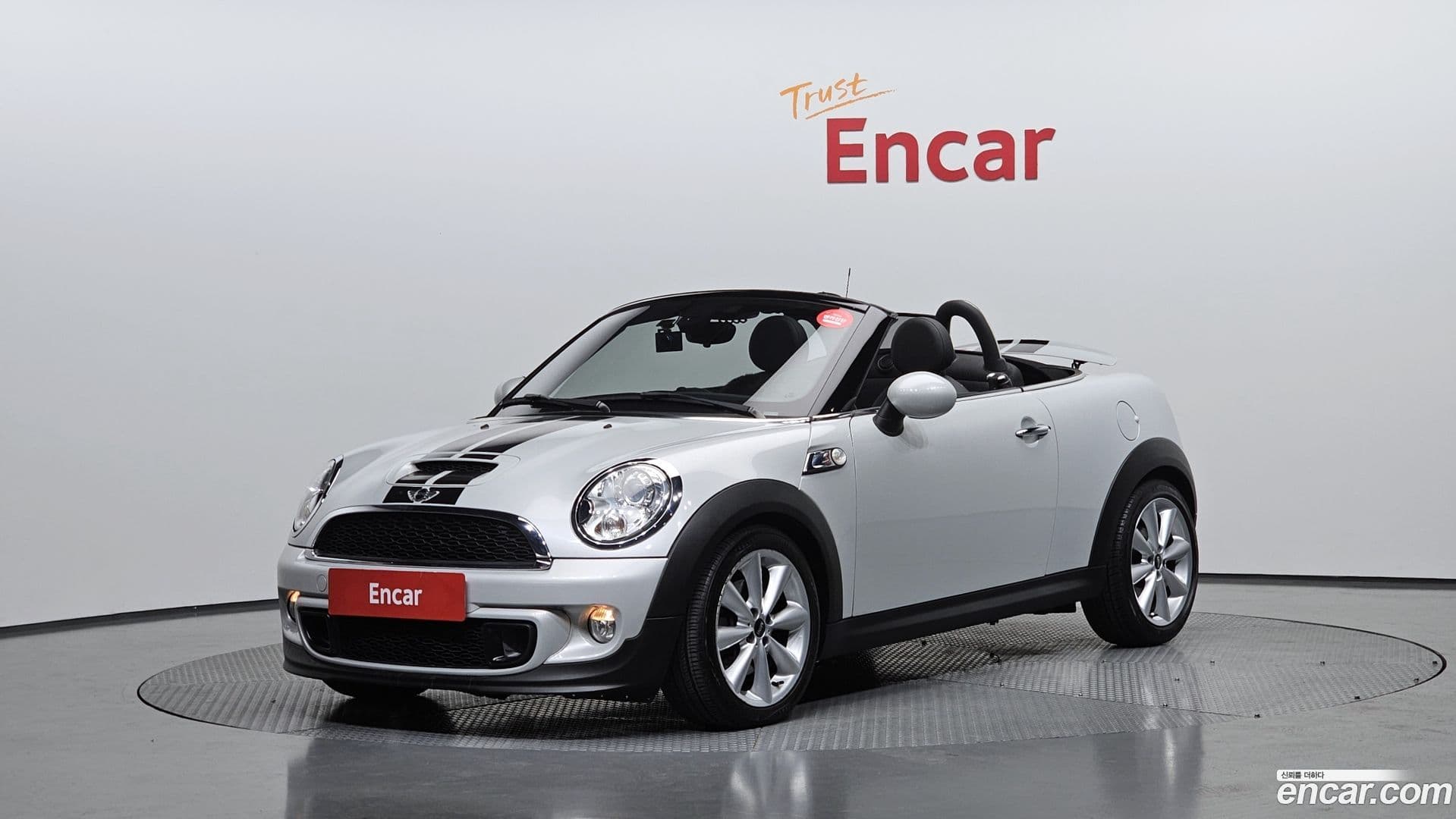 Main__Slider__Photo:Roadster Mini 2013.5-0