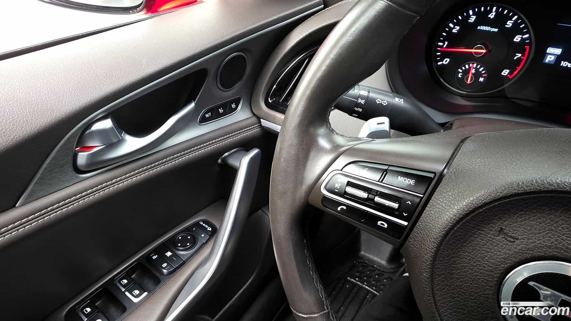 Stinger Kia 2019.4-OPTION-021