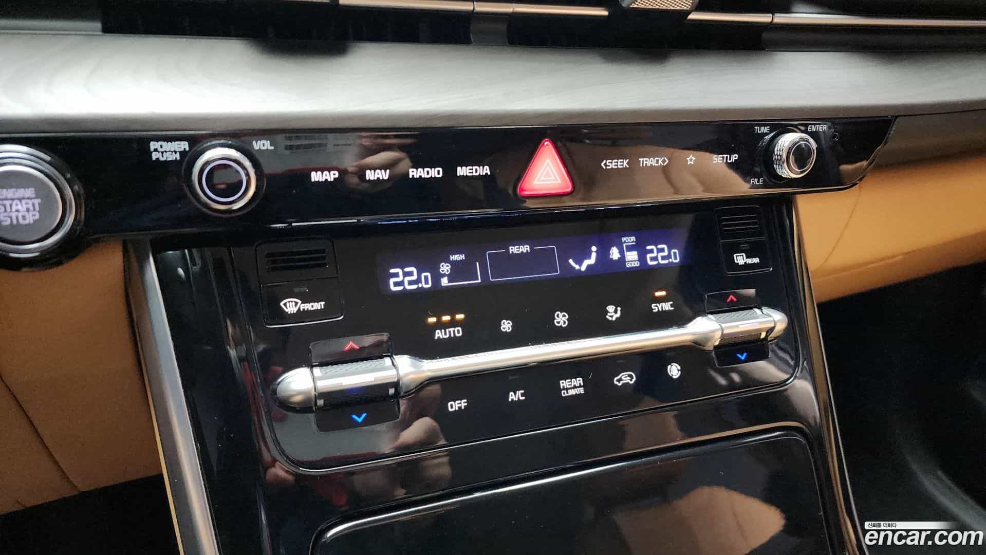 Canival Kia 2023.2-OPTION-021