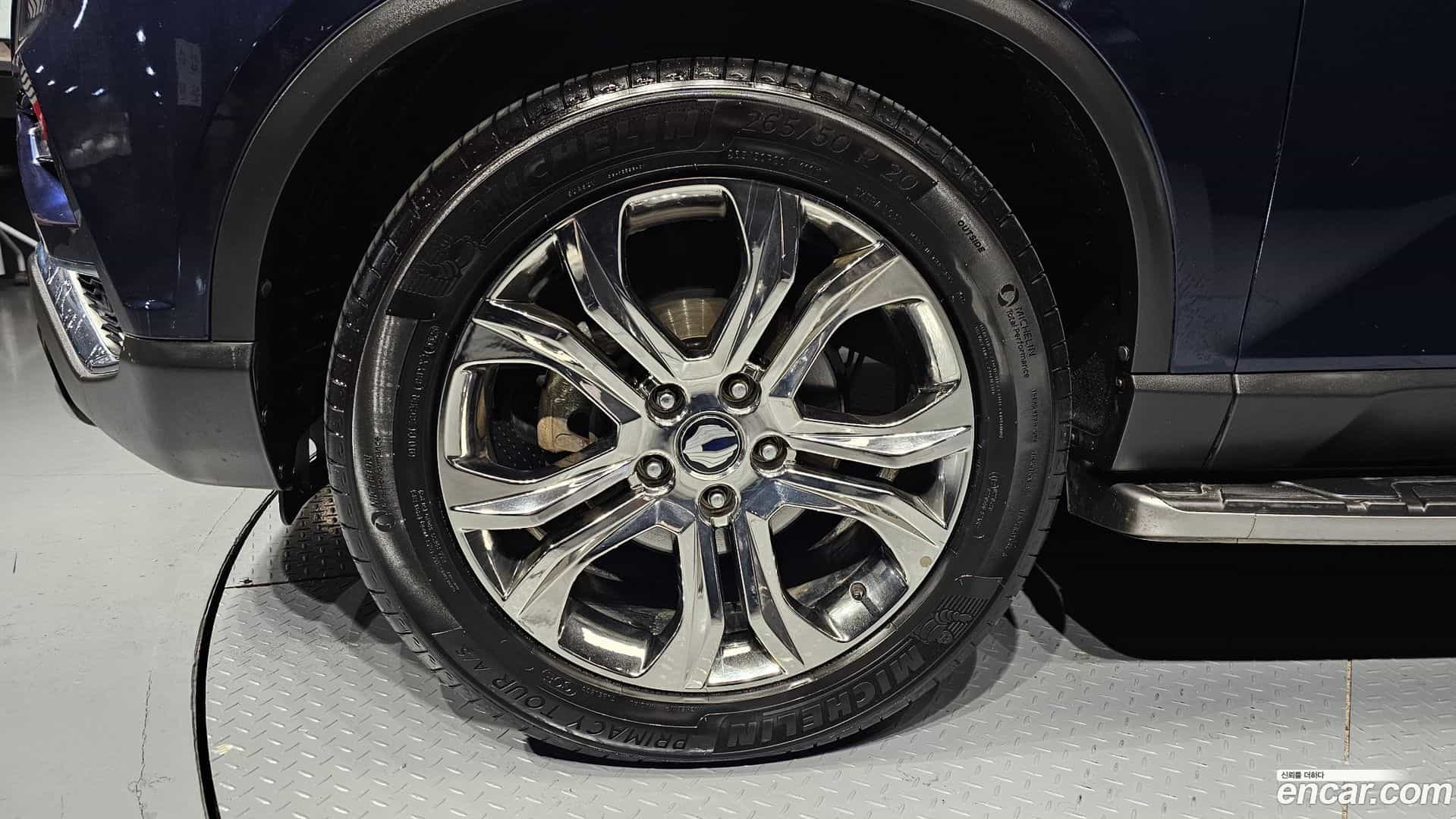 Rexton KG Mobility 2017.8-OUTER-005