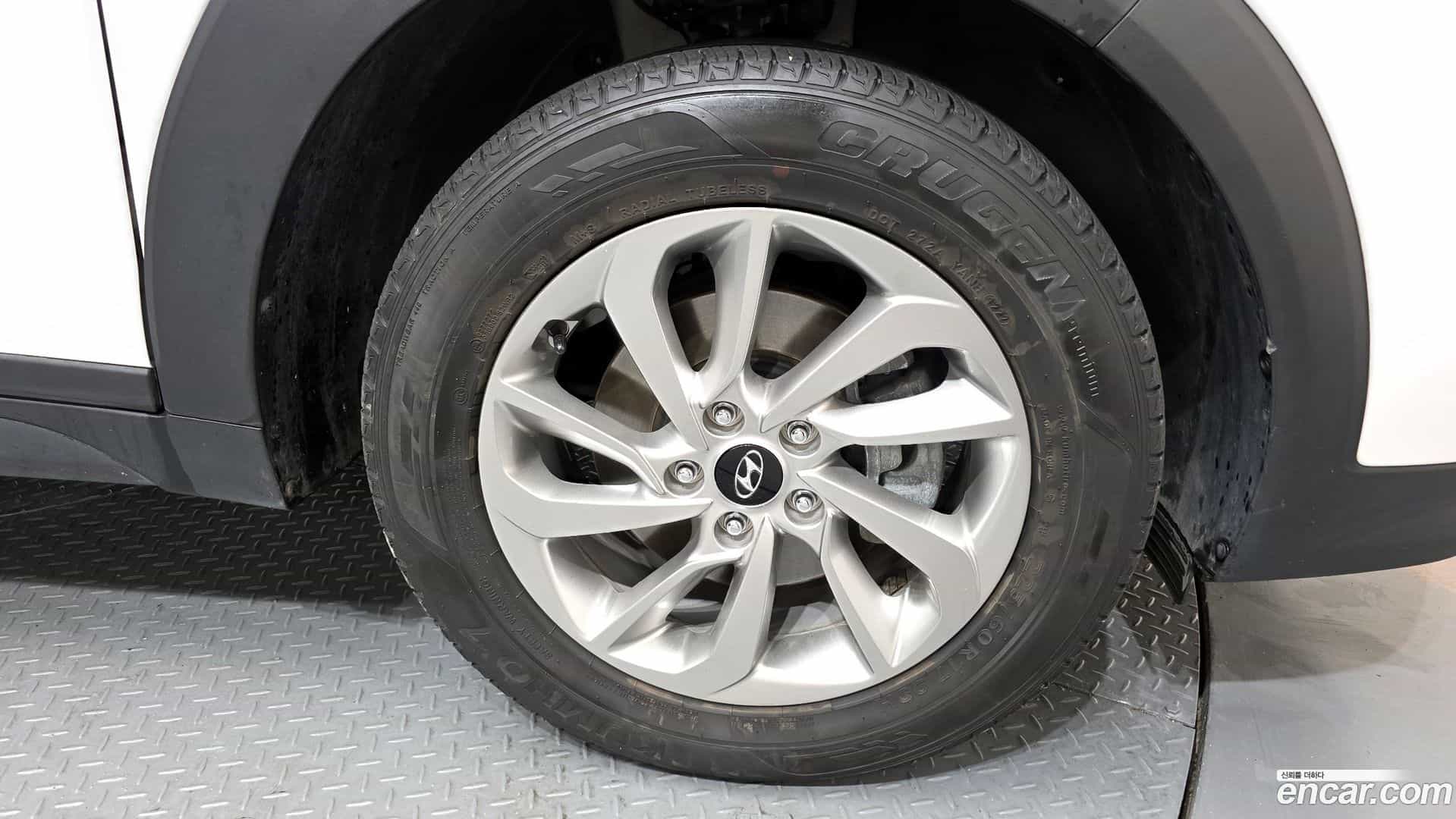 Tucson Hyundai 2016.11-OUTER-005
