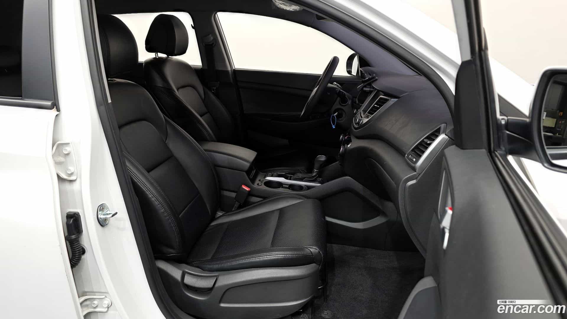 Tucson Hyundai 2016.11-OPTION-015