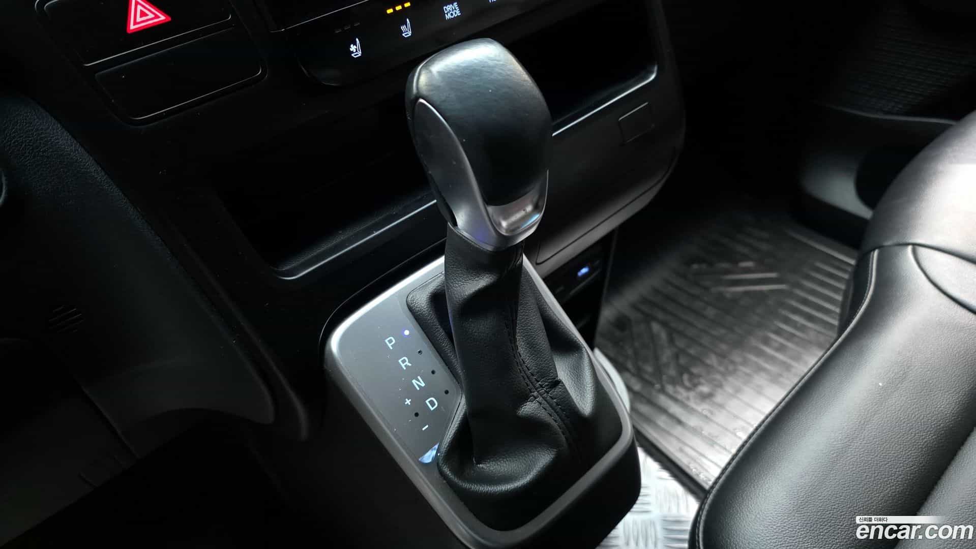 Staria Hyundai 2022.8-INNER-009