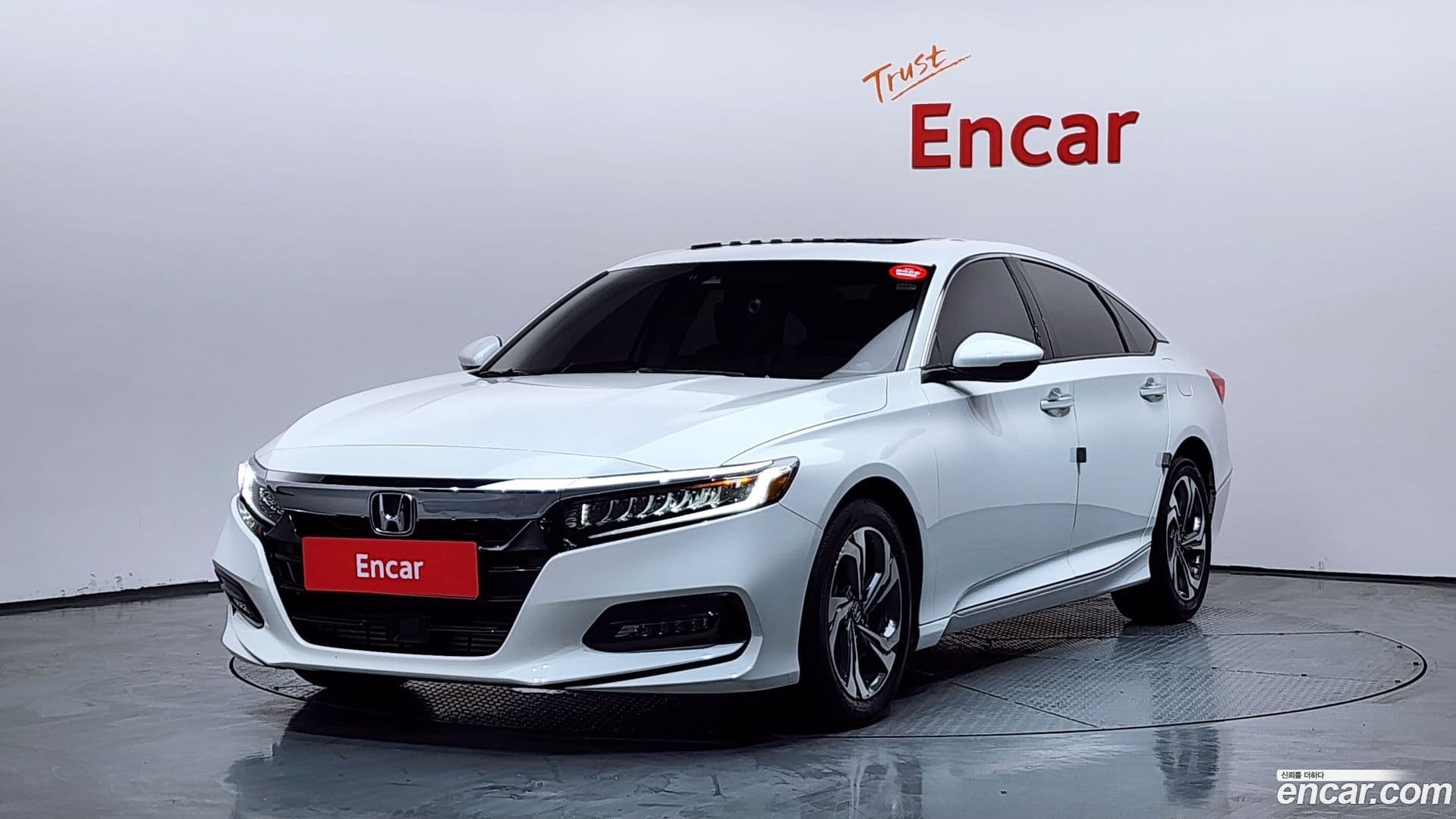 Main__Slider__Photo:Accord Honda 2019.1-0