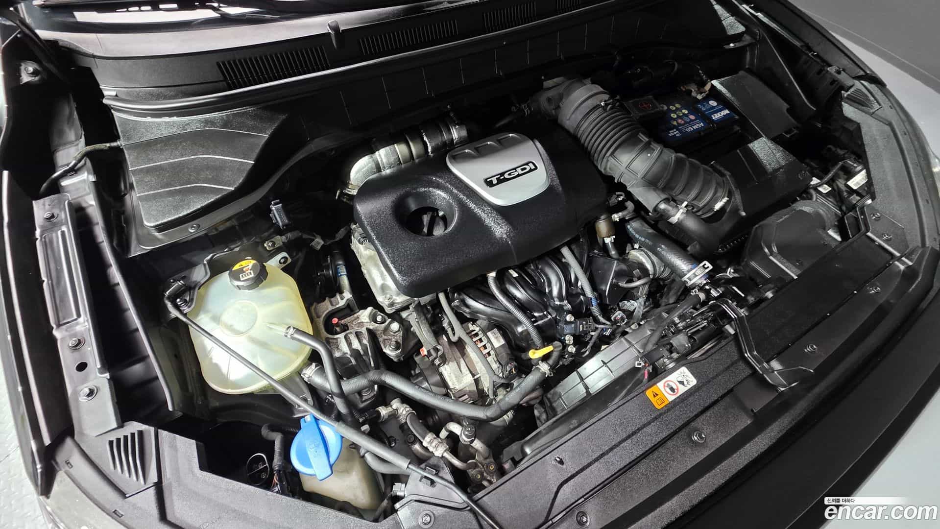 Kona Hyundai 2017.8-INNER-006