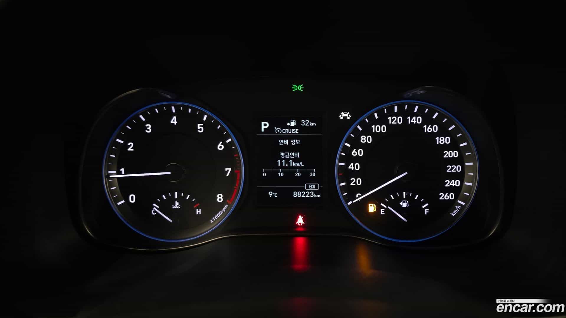 Kona Hyundai 2017.8-INNER-008
