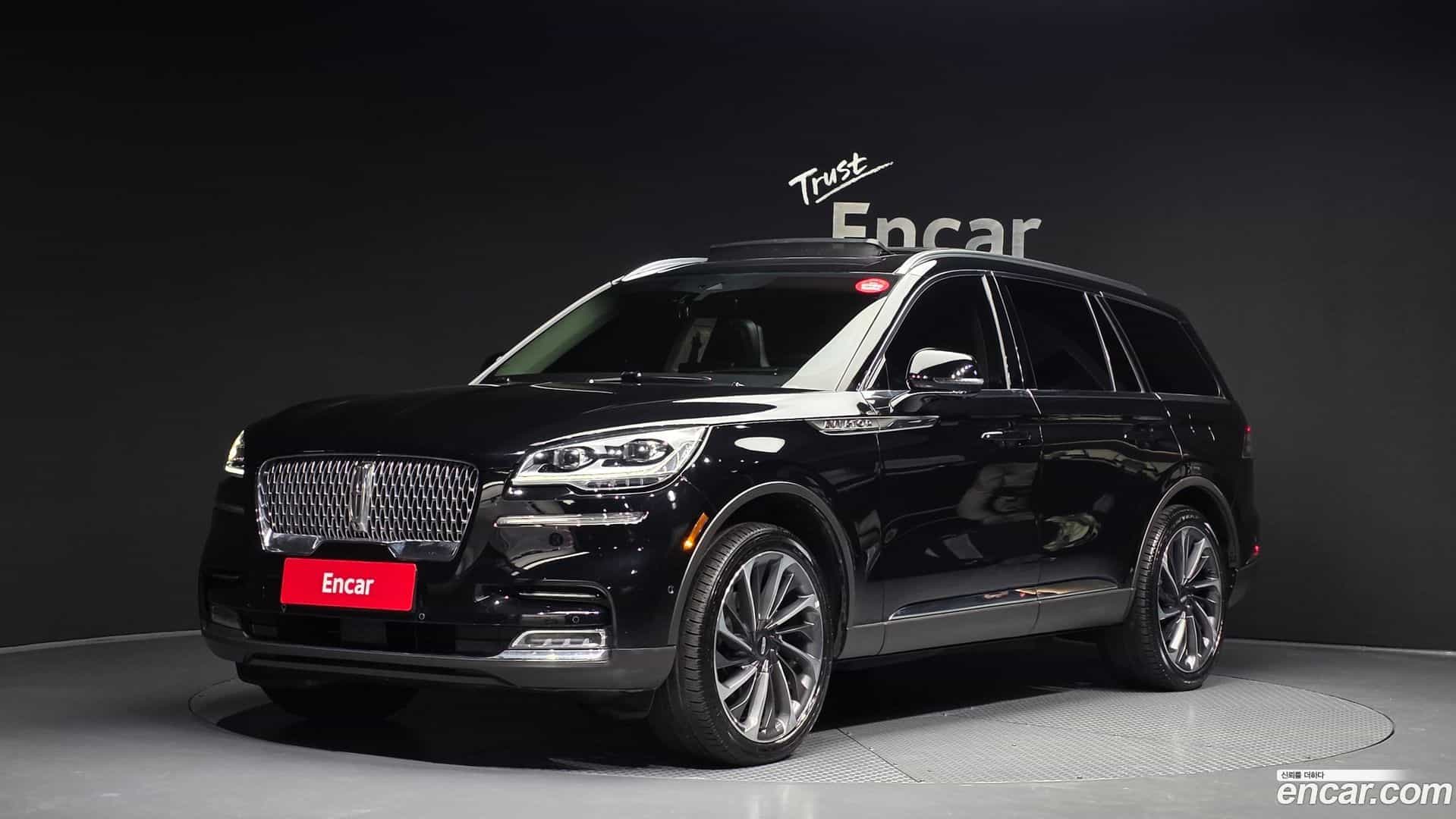 Aviator Lincoln 2021.0-OUTER-001