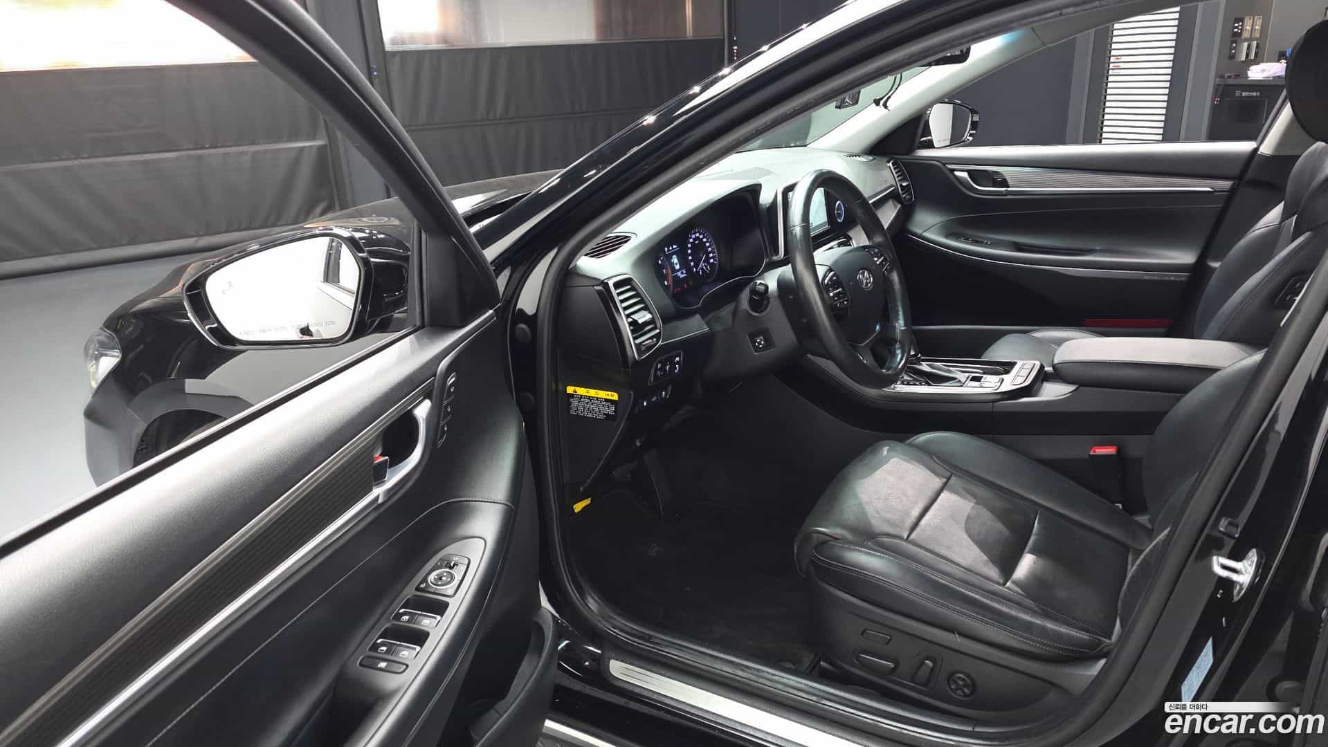 Grandeur Hyundai 2016.11-INNER-010