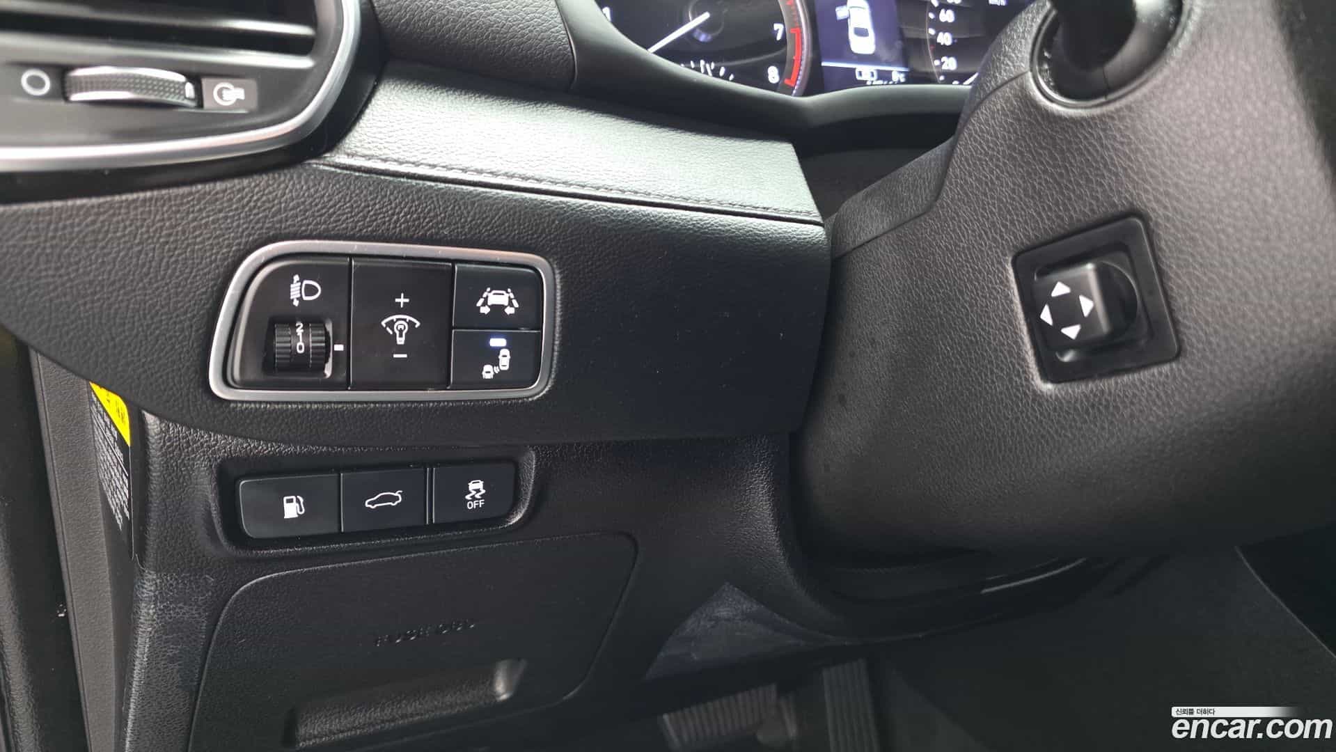 Grandeur Hyundai 2016.11-OPTION-020