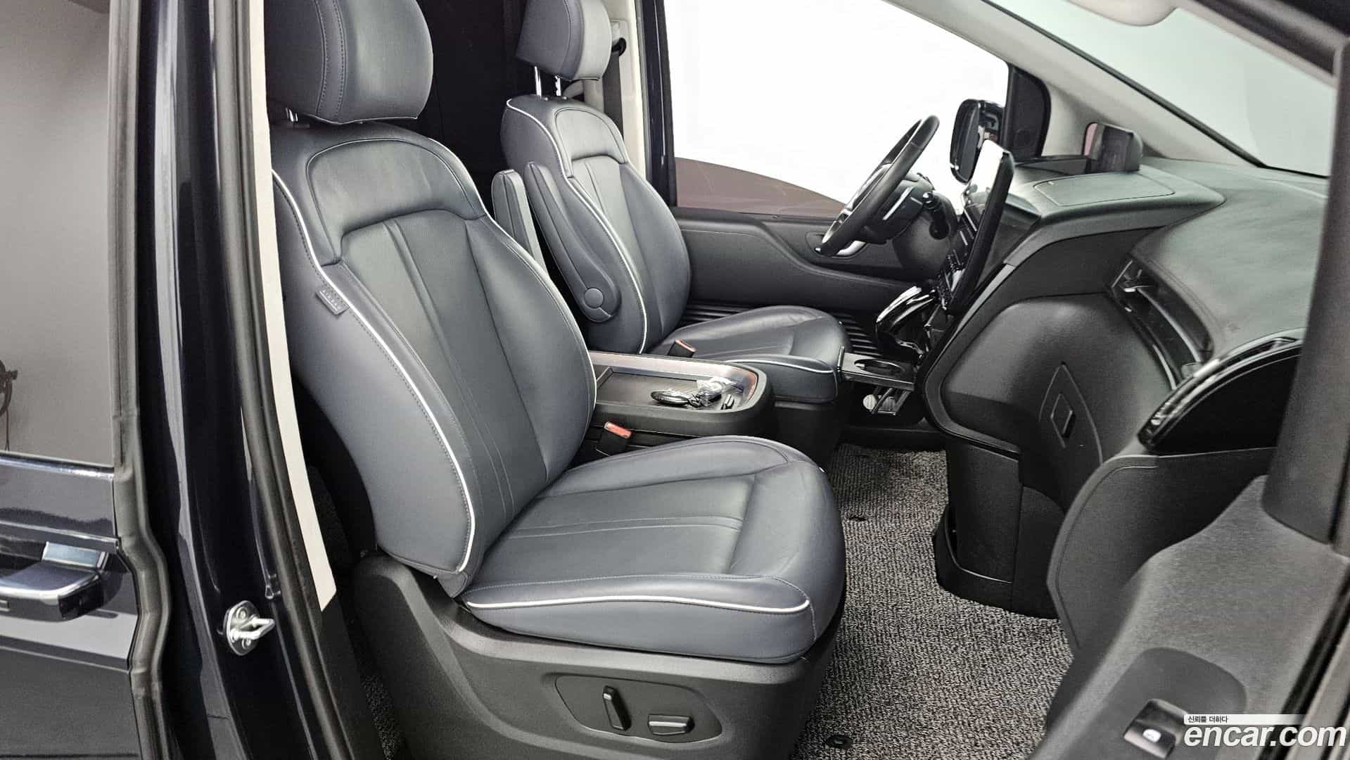 Staria Hyundai 2024.6-INNER-010