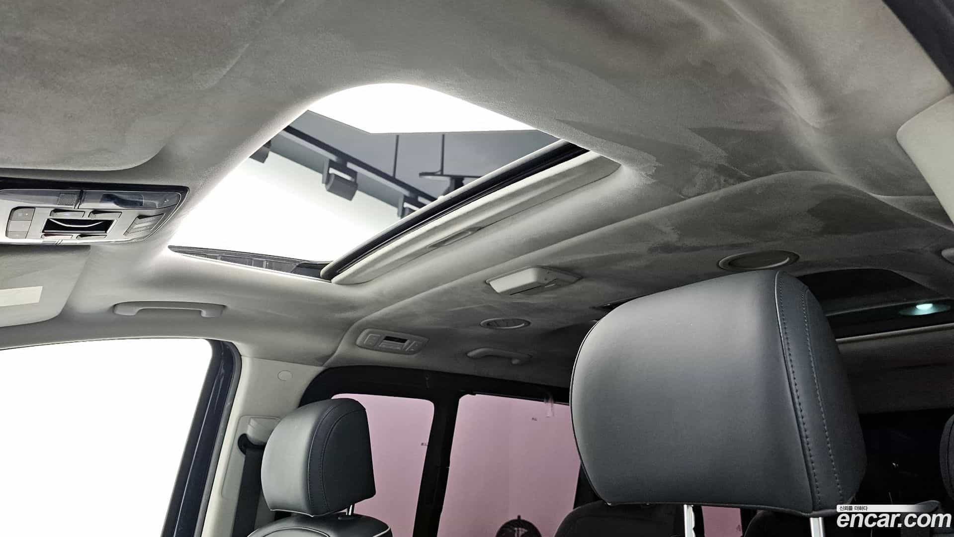Staria Hyundai 2024.6-OPTION-023
