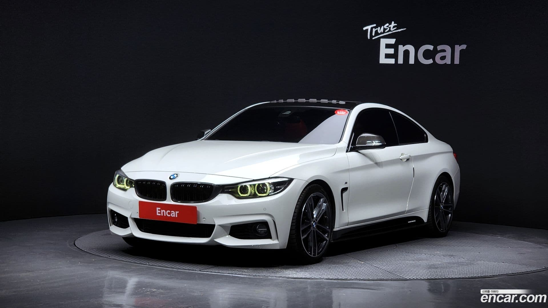 Main__Slider__Photo:4-Series BMW 2017.8-0