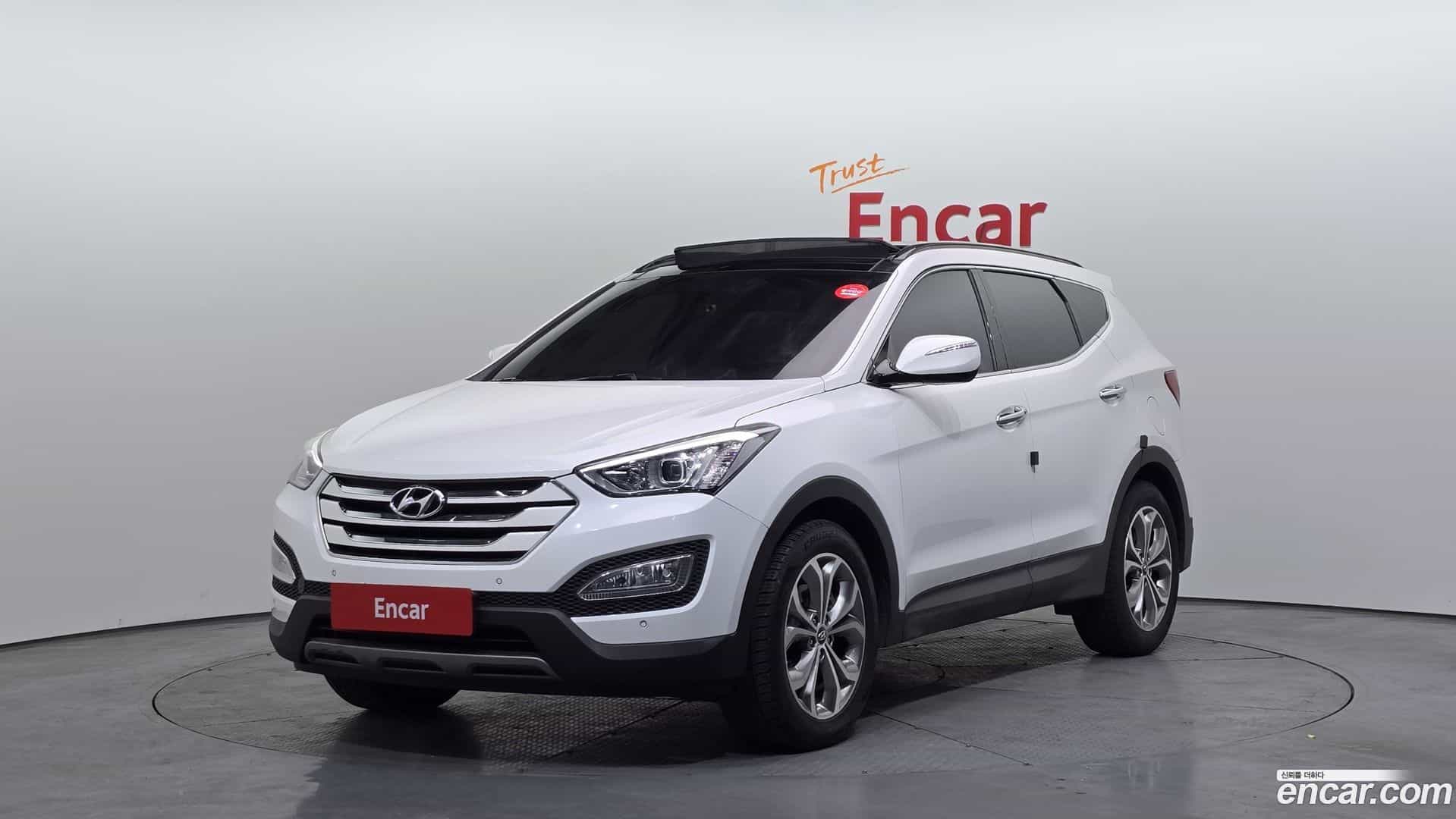 Santafe Hyundai 2013.9-OUTER-001