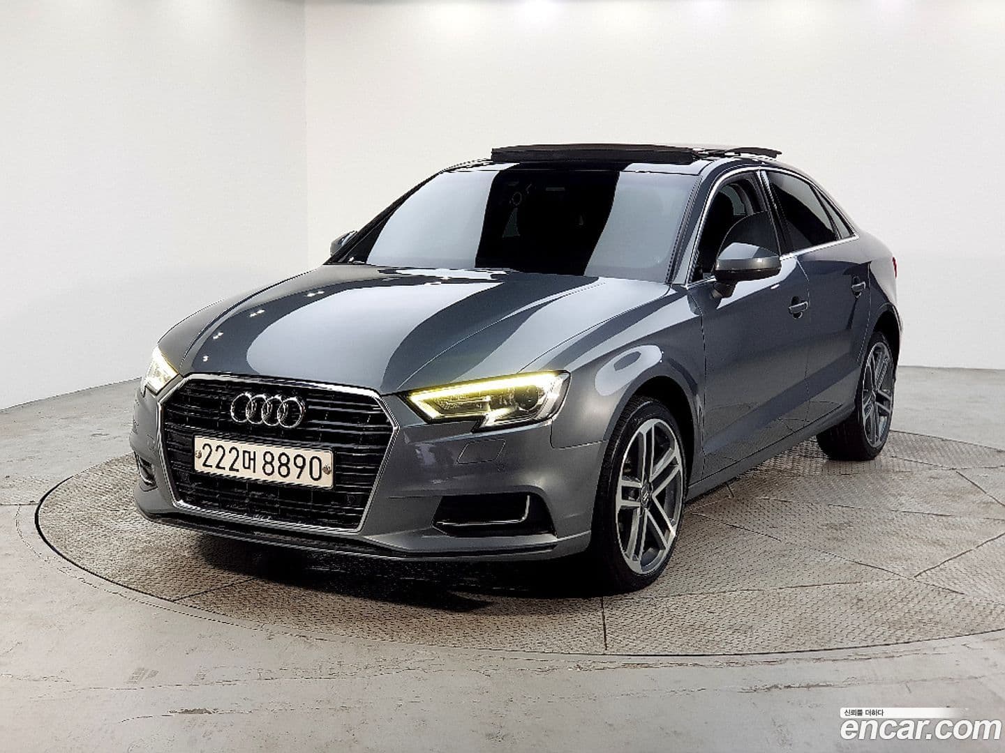 Main__Slider__Photo:A3 Audi 2019.9-0