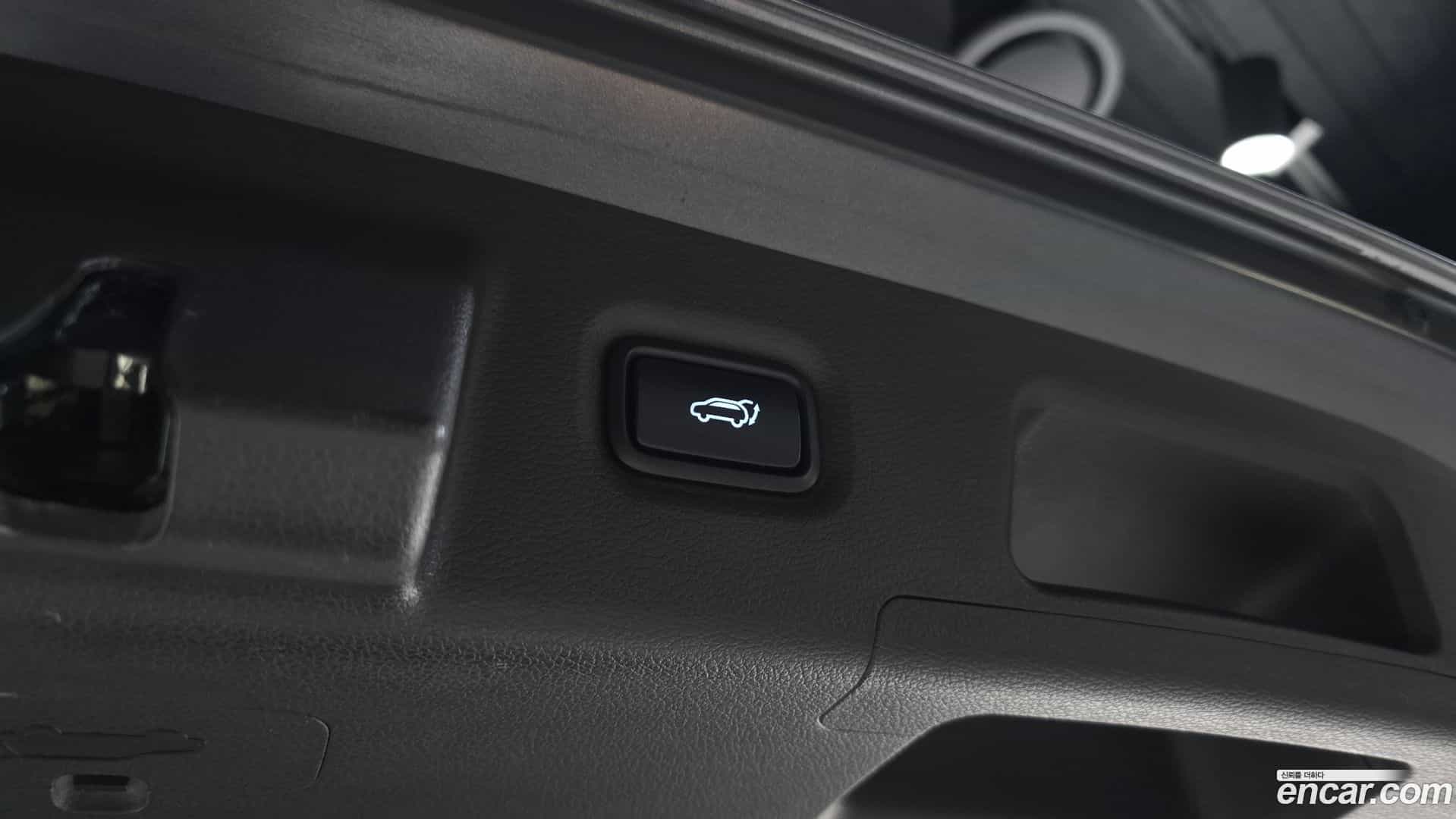 Santafe Hyundai 2018.1-OPTION-024