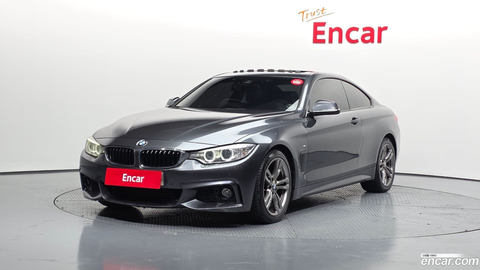 Main__Slider__Photo:4-Series BMW 2015.6-0