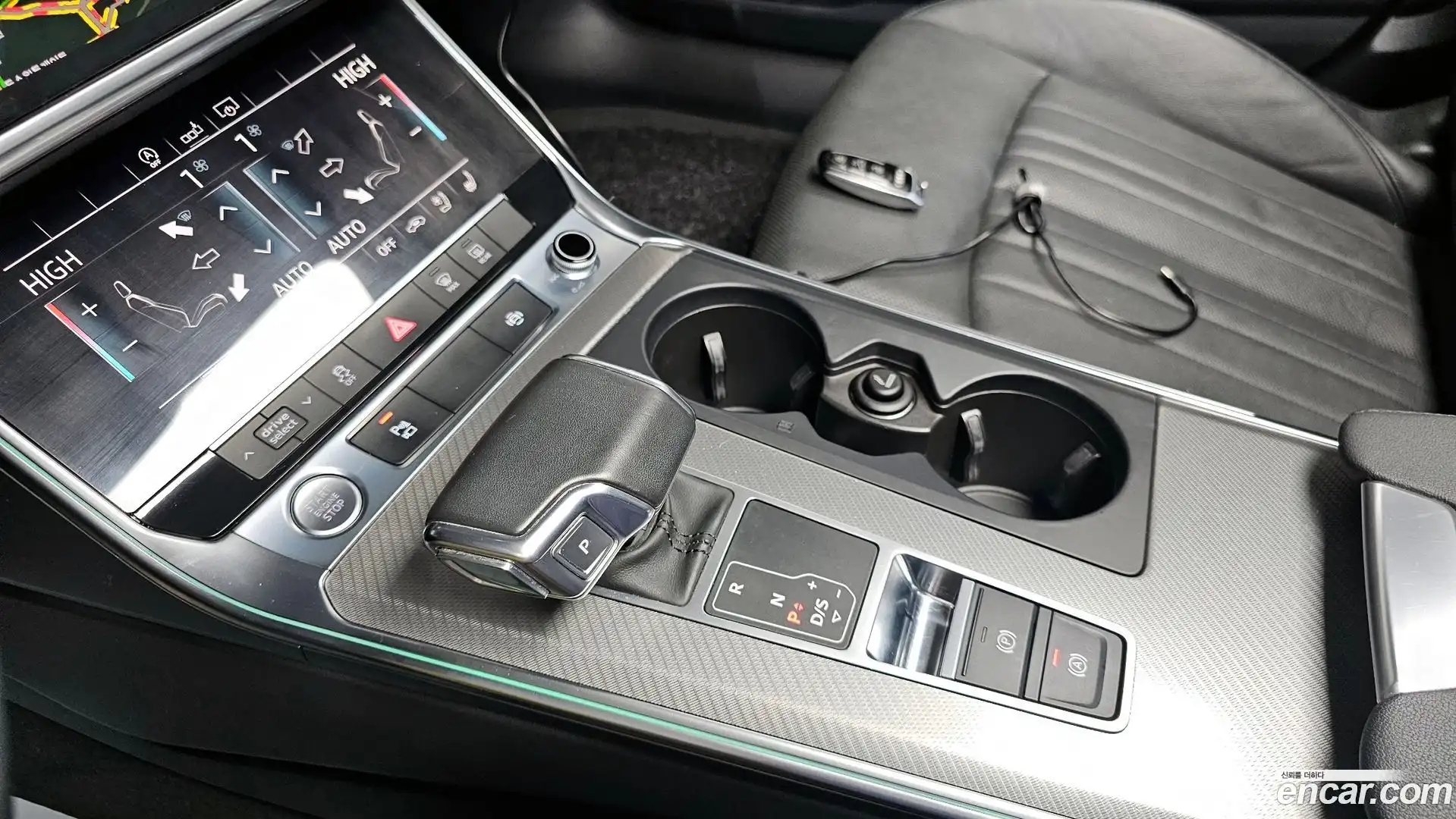 A6 Audi 2019.11-INNER-009