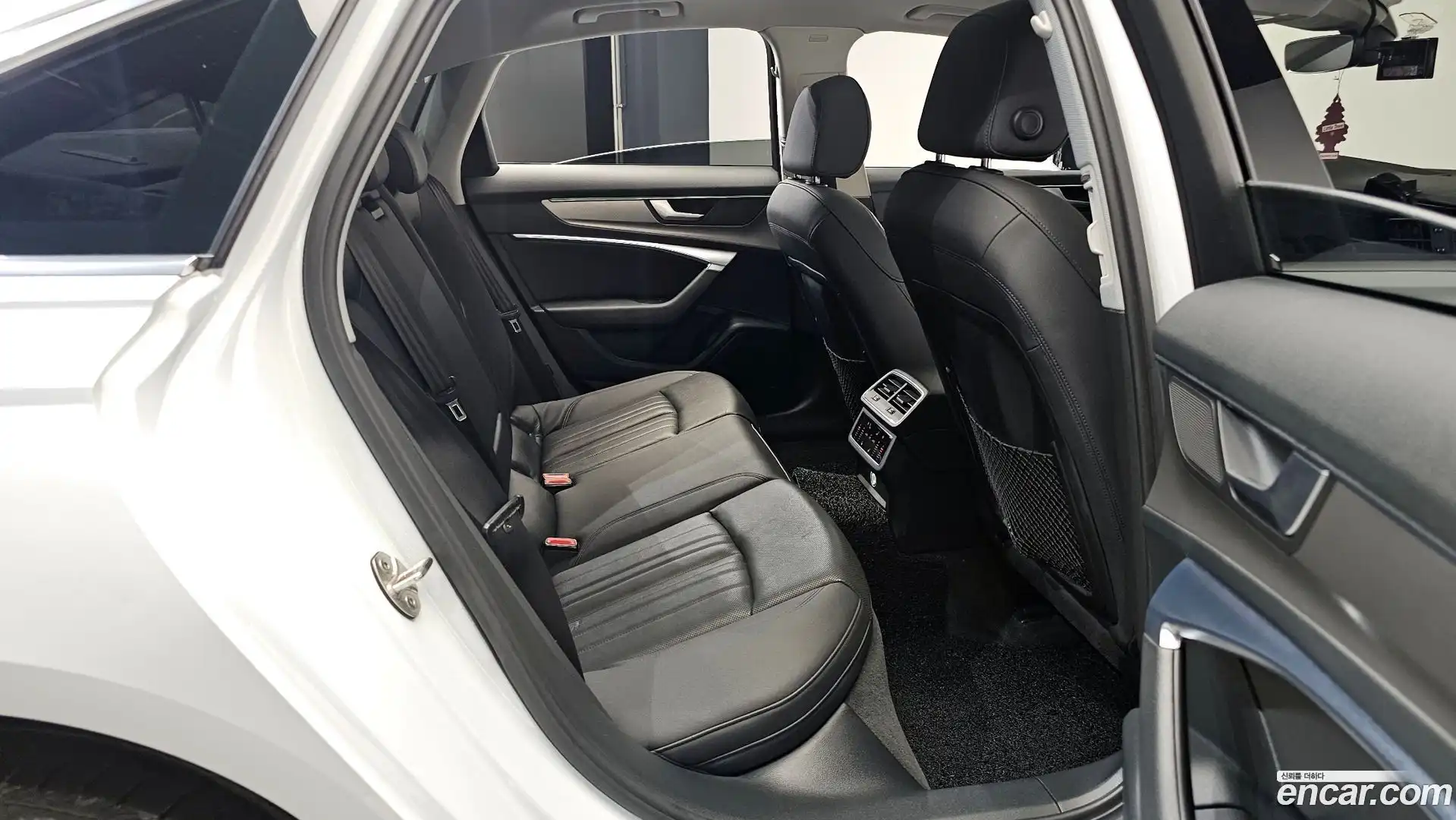 A6 Audi 2019.11-OPTION-016