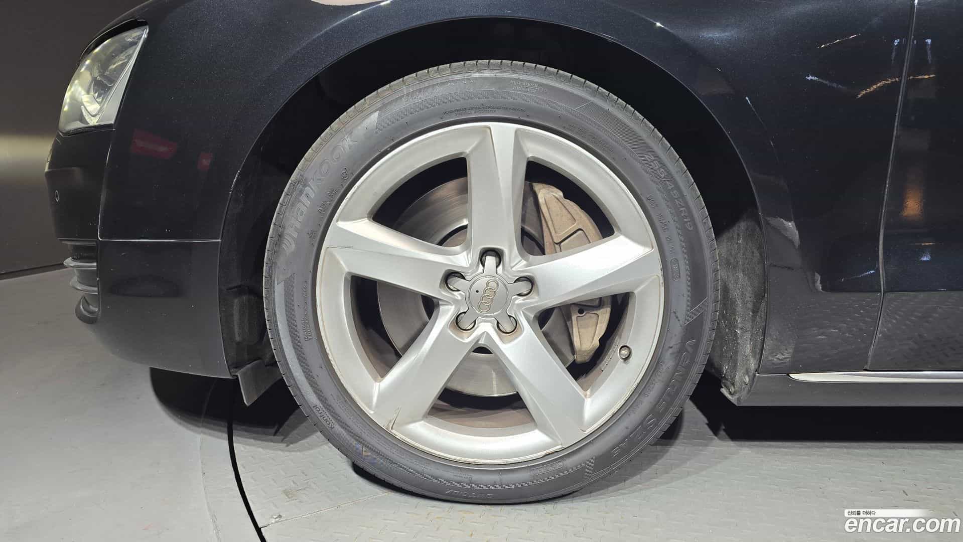 A8 Audi 2011.5-OUTER-005