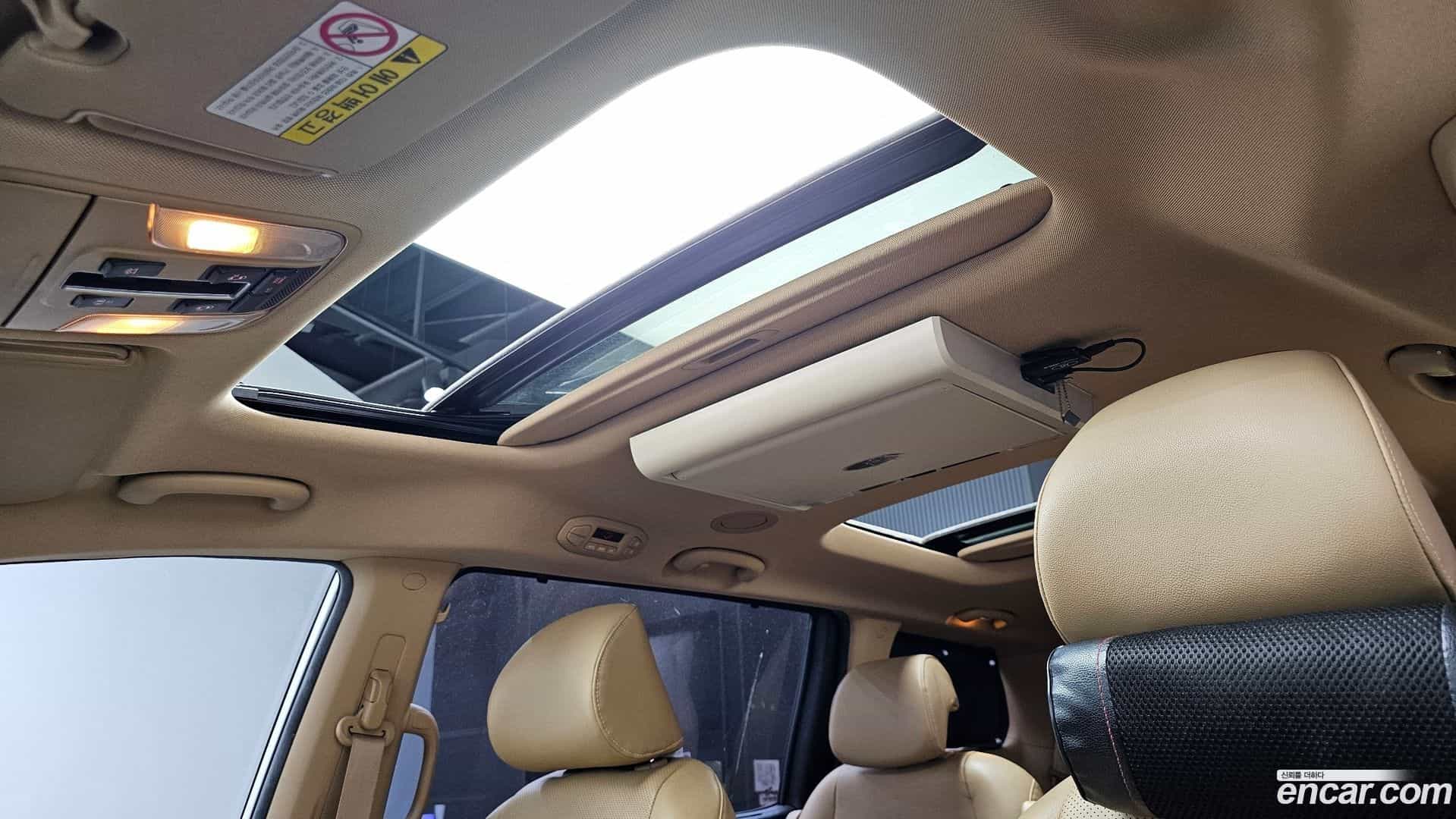 Canival Kia 2014.11-OPTION-023