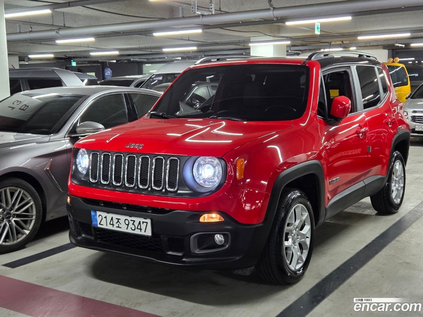 Main__Slider__Photo:Renegade Jeep 2017.7-0