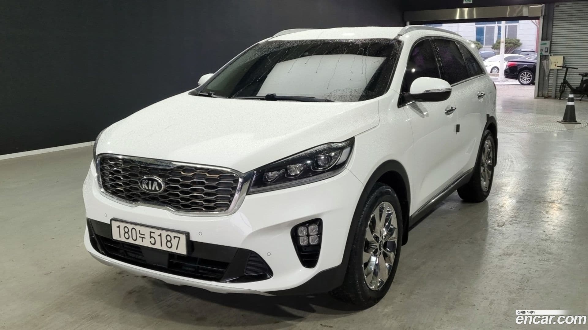 Main__Slider__Photo:Sorento Kia 2019.11-0