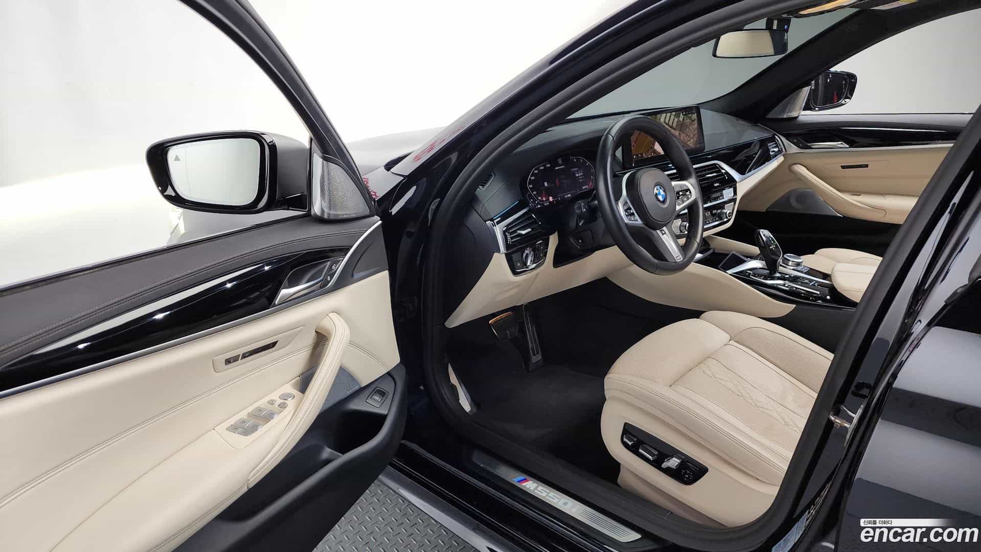 5-Series BMW 2022.3-INNER-010