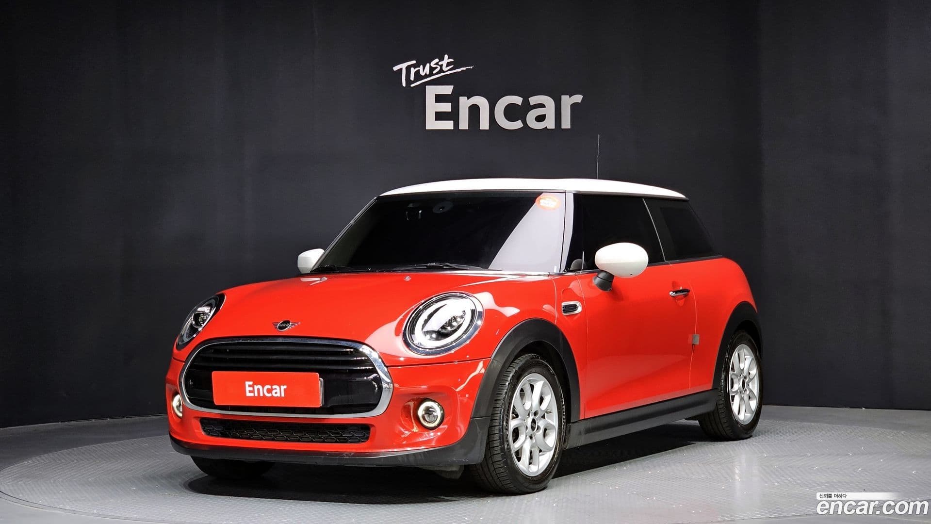 Main__Slider__Photo:Cooper Mini 2021.5-0